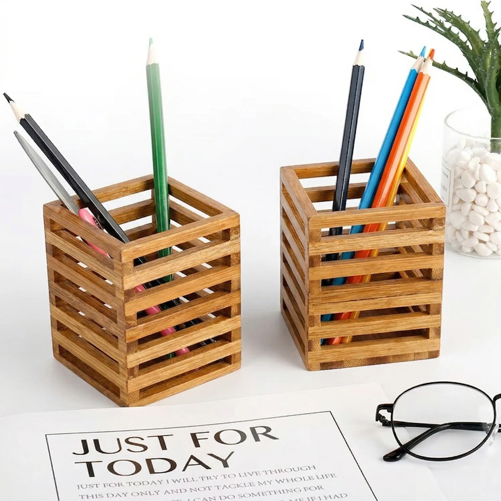Square Pen Stand